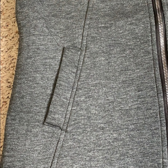 NWT Betsey Johnson Performance Vest - Picture 3 of 8